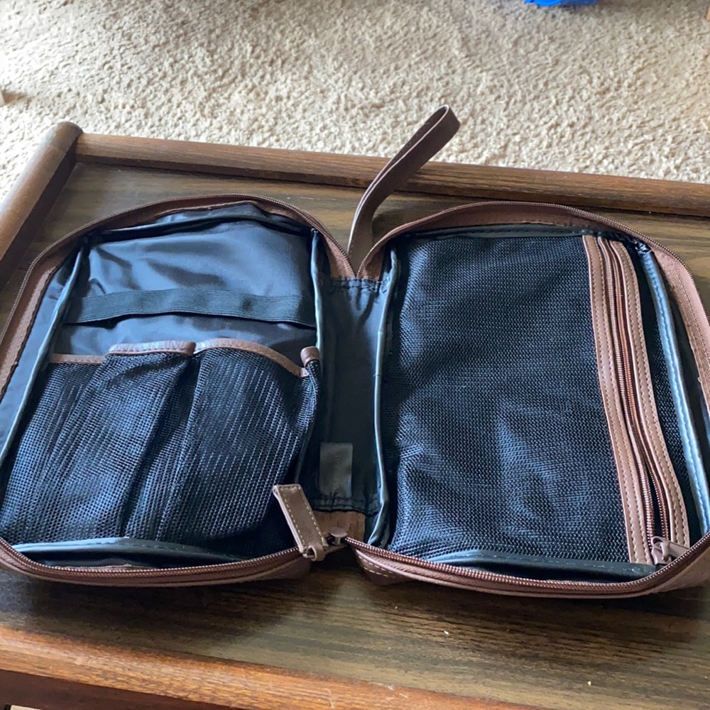 ♥️Mary Kay♥️Men’s Domain Shaving Case